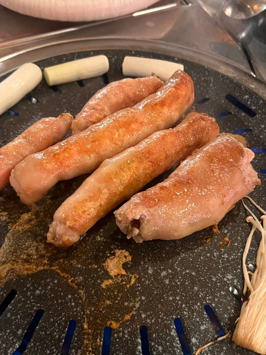 Makchang cut into 6mm pieces and grilled