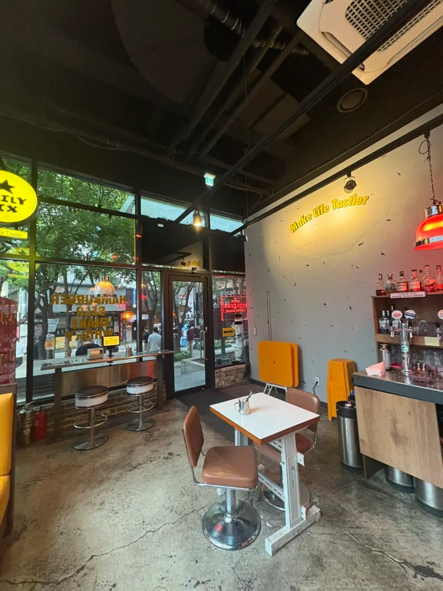 Photo related to the Daily Fix Euljiro restaurant