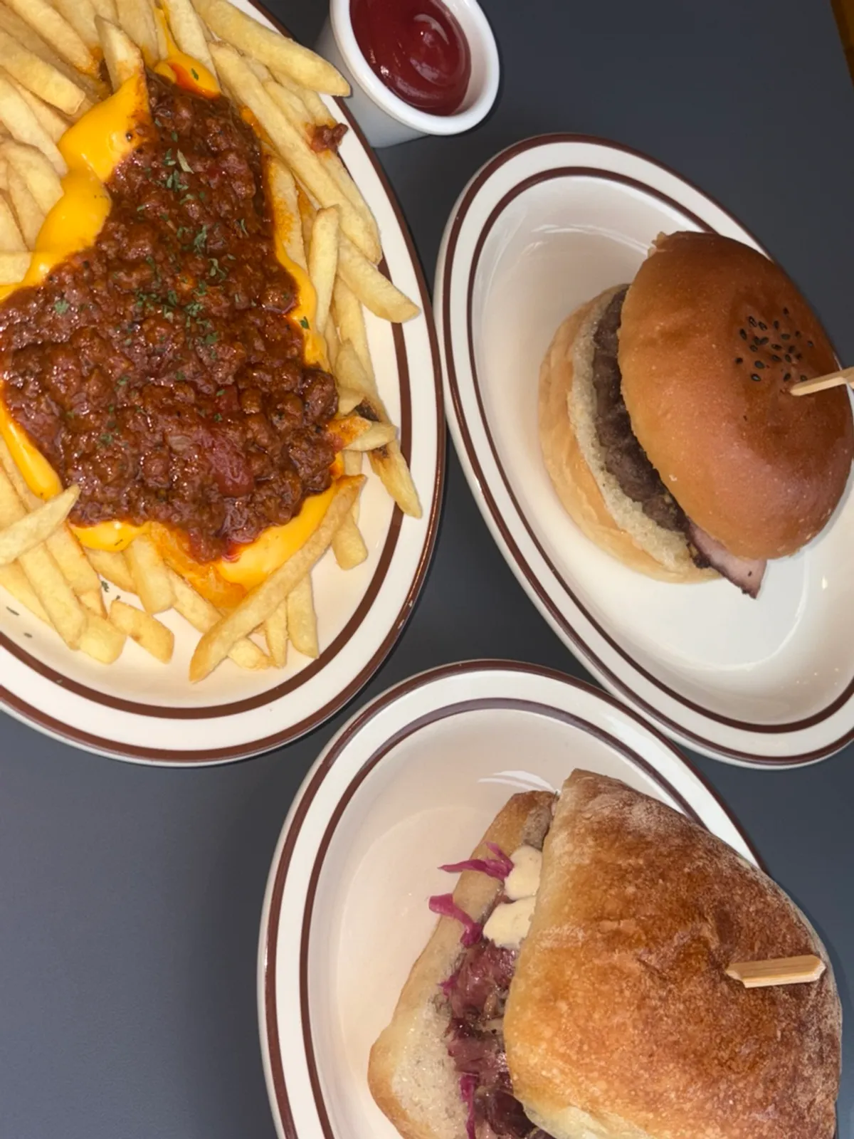 Daily Fix bacon cheeseburger and sandwich