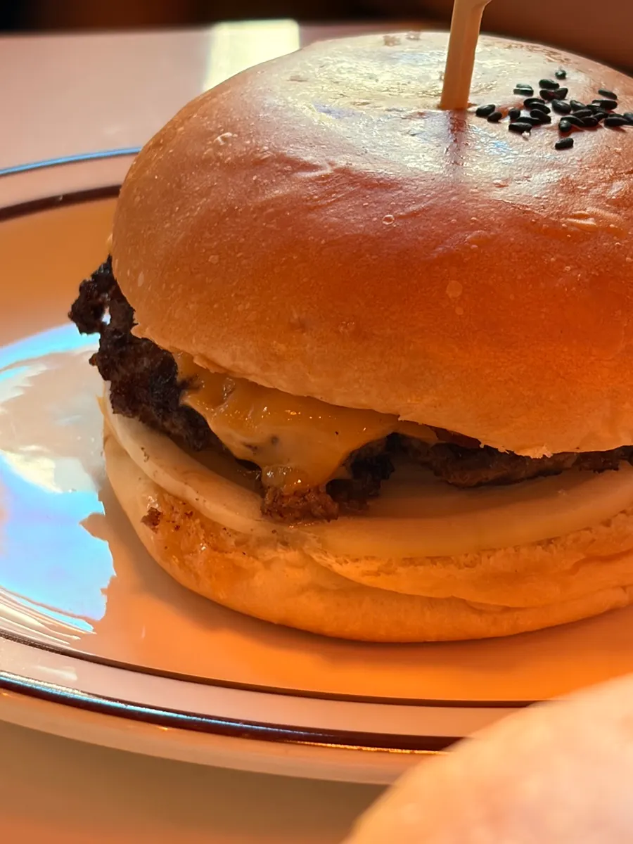 Daily Fix cheeseburger menu