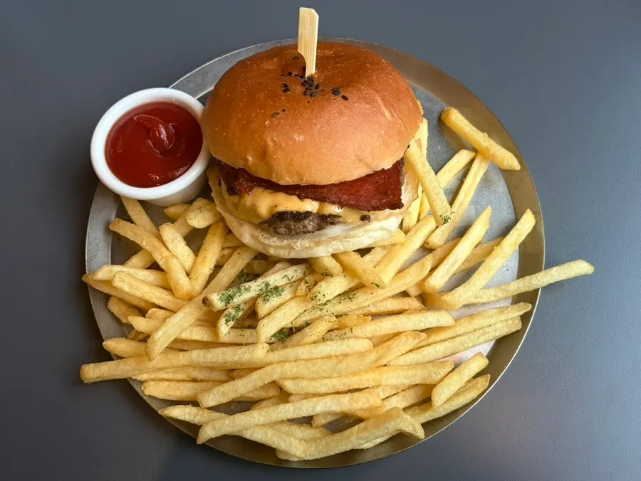 Bacon cheeseburger menu item