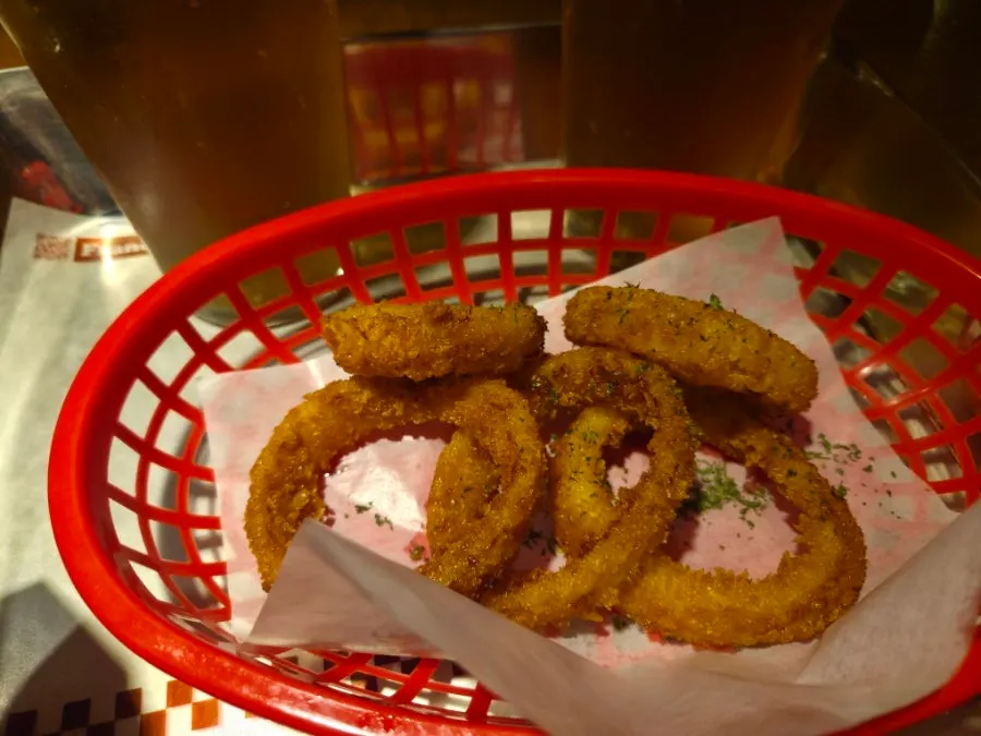 BAS Burger onion rings