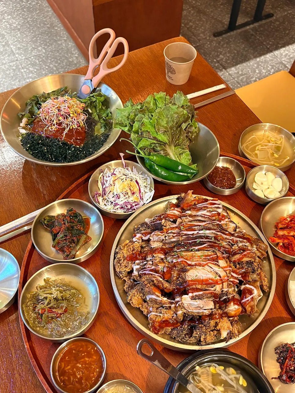 Generous fried jokbal set spread