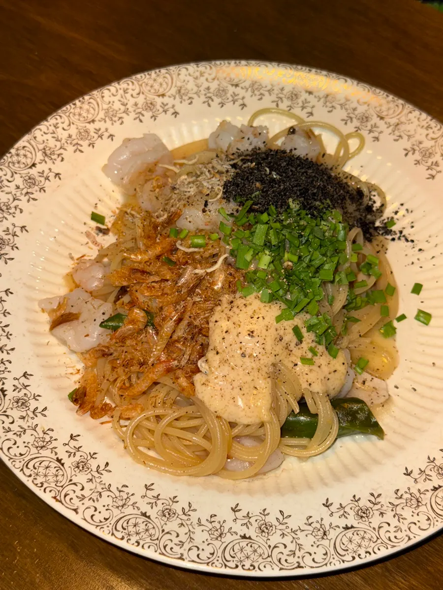 감칠맛 진한 오일파스타