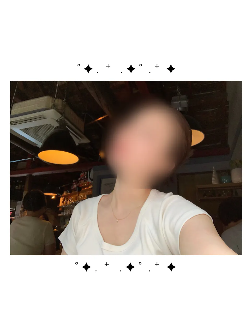 힙지로 감성이 담긴 헤이지니 매장 내부