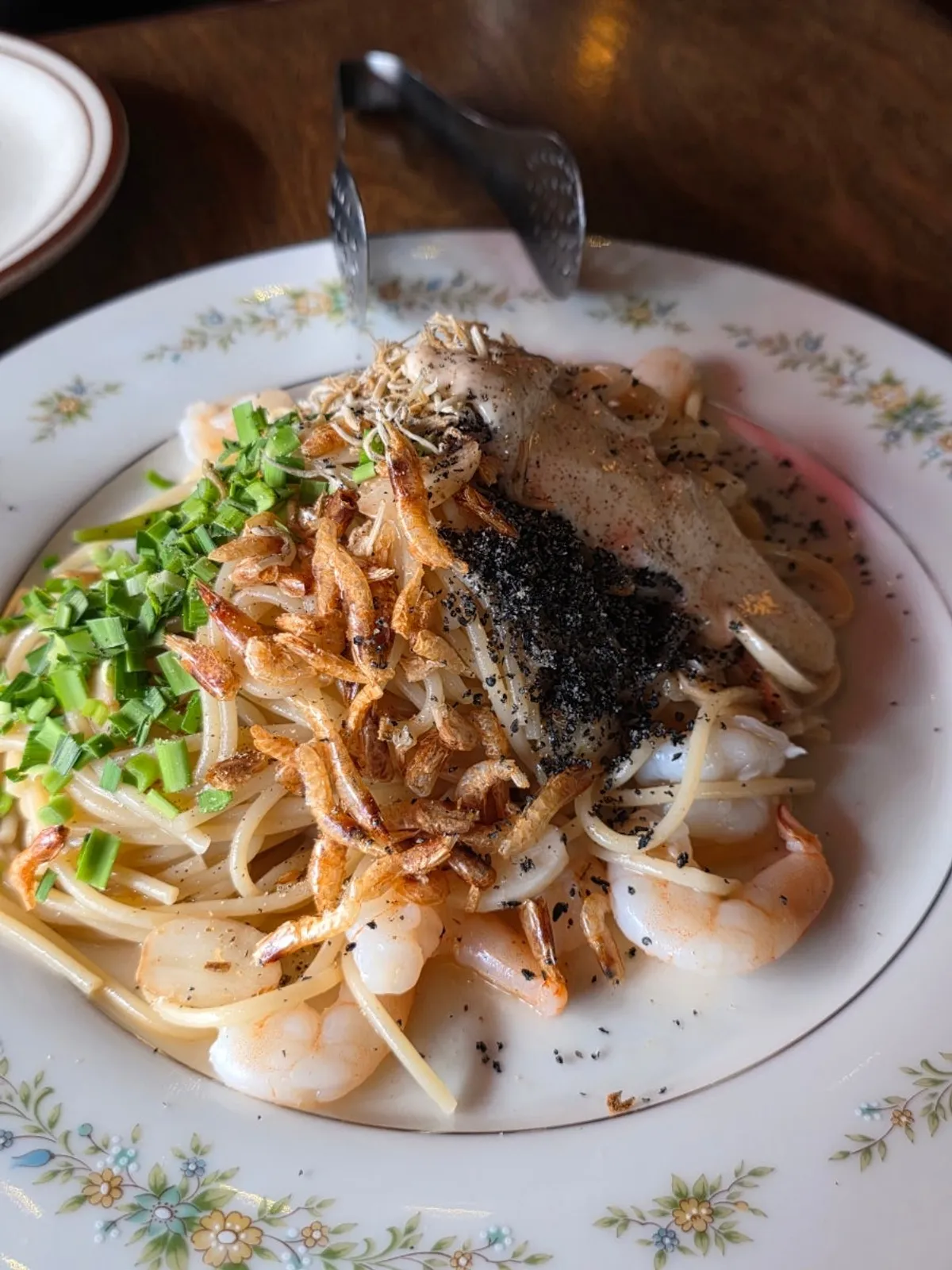 A plate of Hey Jinny's Osaka niboshi shrimp oil pasta