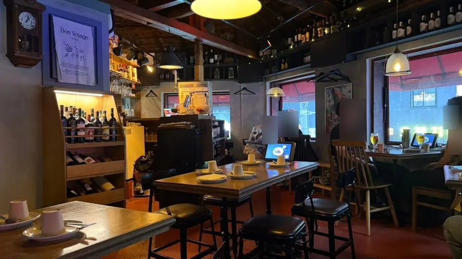 Tables for 2 and 4 at Hey Jinny