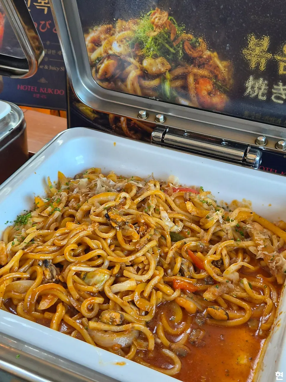 Chicken teriyaki station