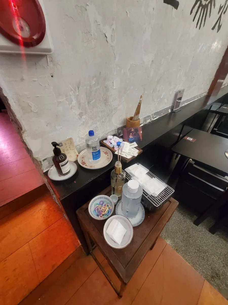 훠궈를 덜어 담은 앞접시