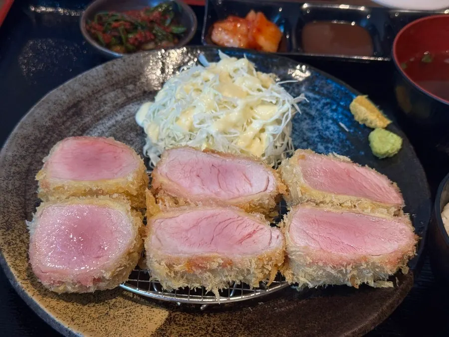 훈타 흑돼지 카츠 사진