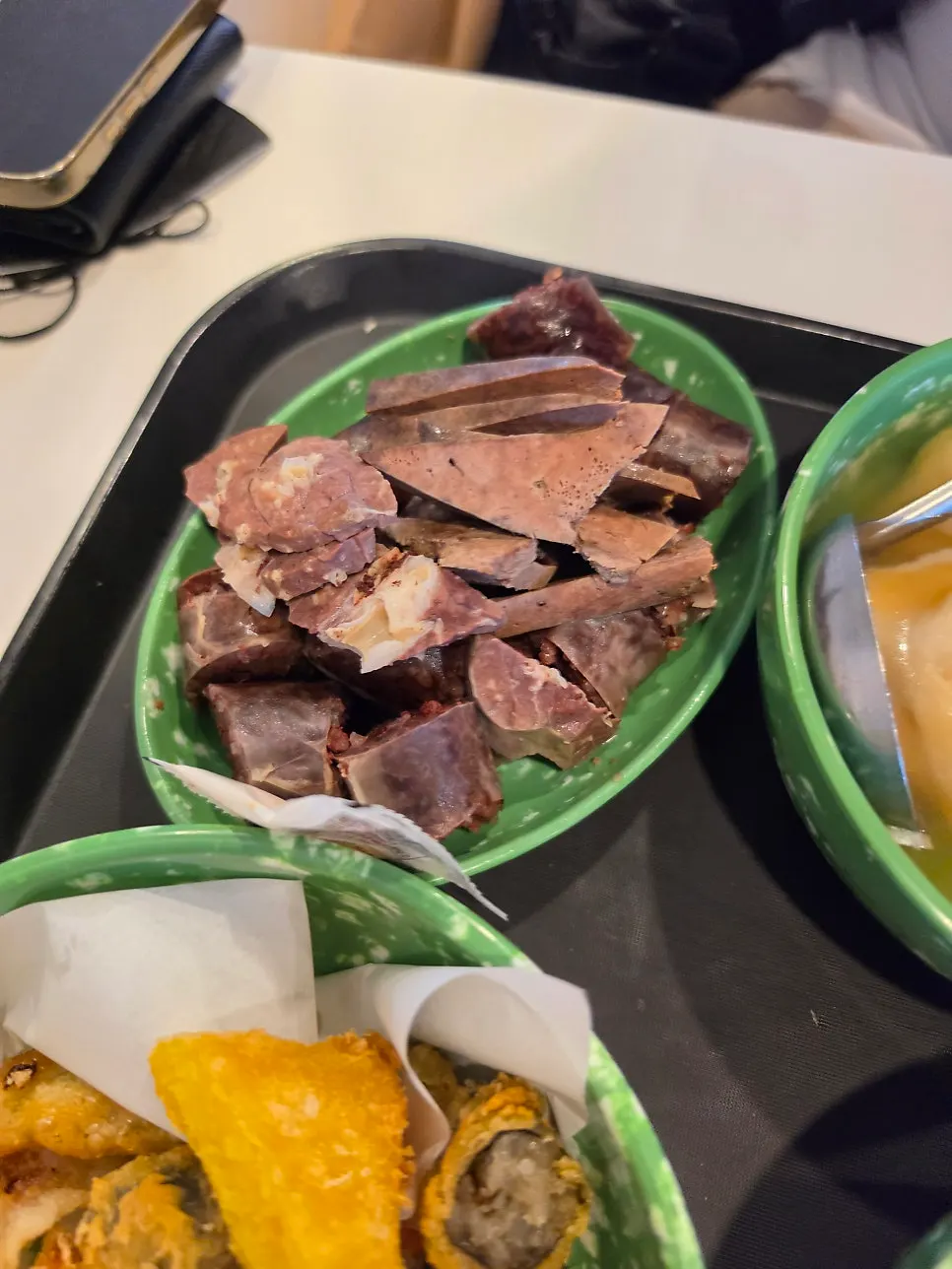 Sundae, offal, and fried snack sides