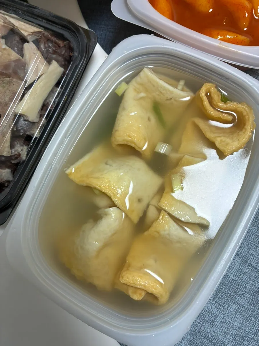 Items included in the Hyeonseoni Combo Set