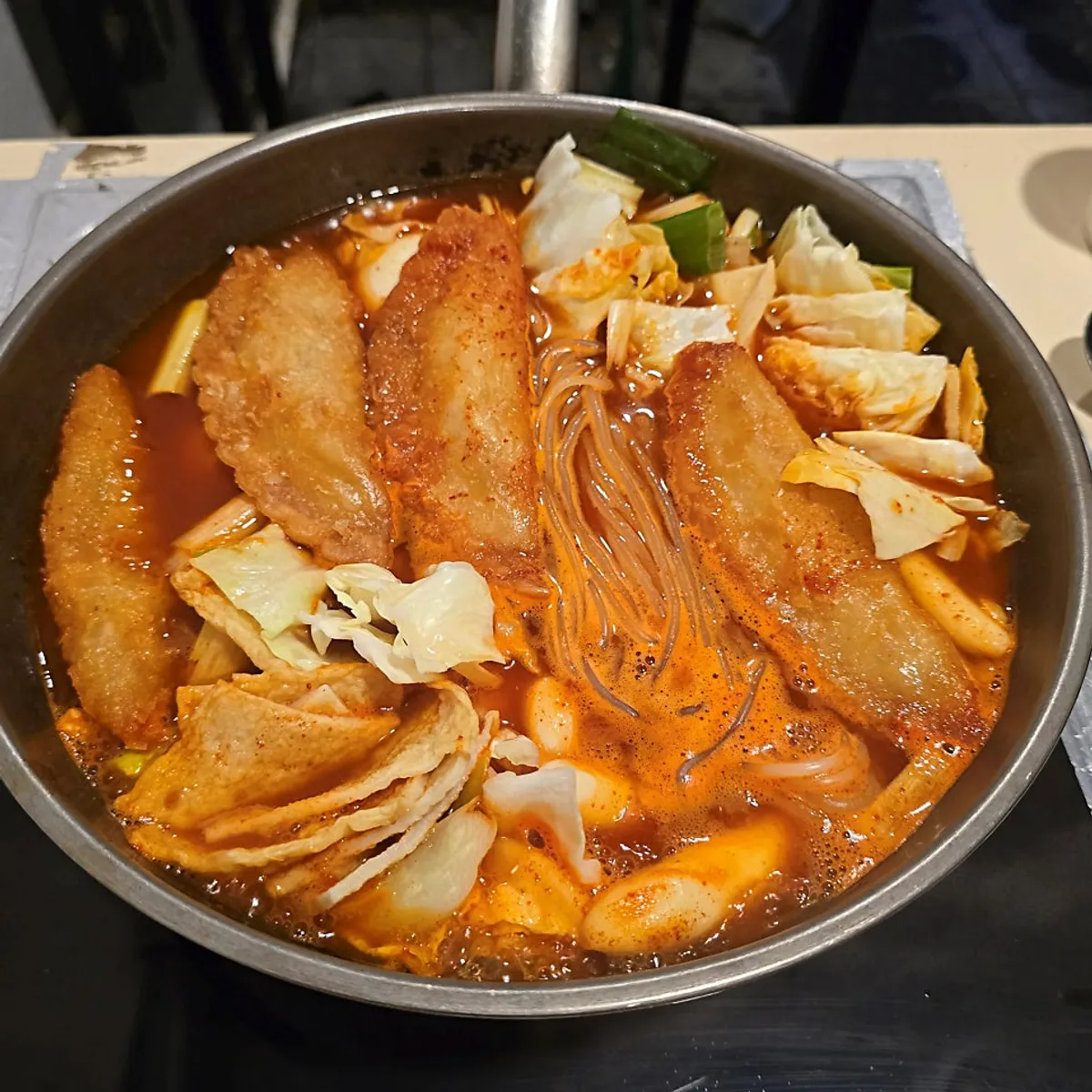 끓기 전 즉석떡볶이 2인분 재료 구성