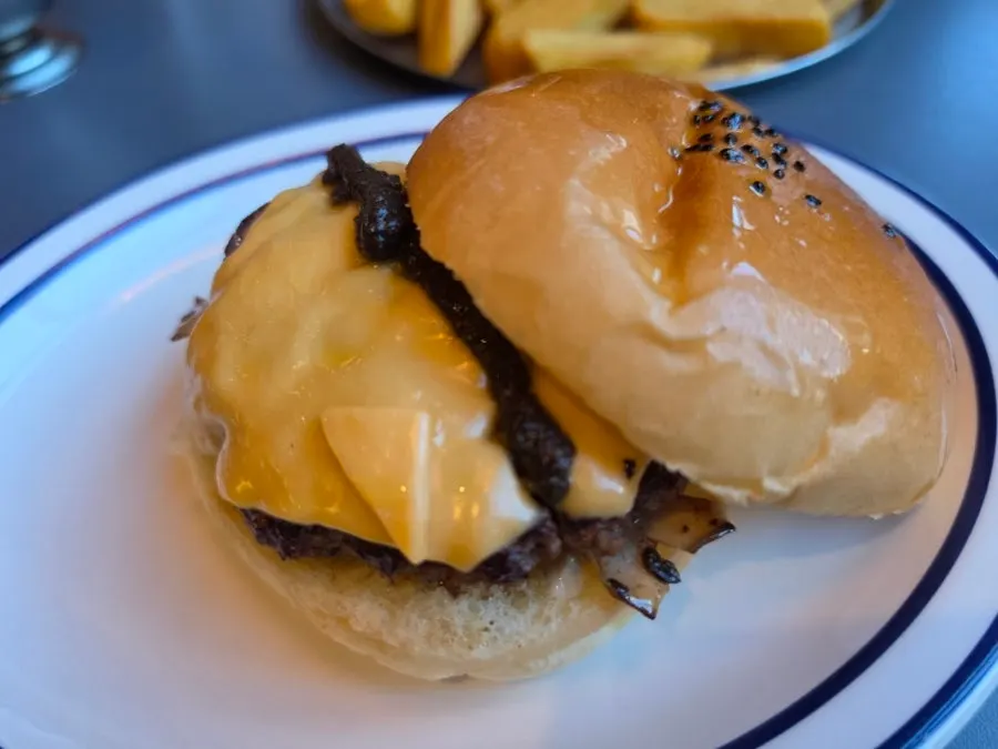 Cross-section of the truffle mushroom burger's Hanwoo patty