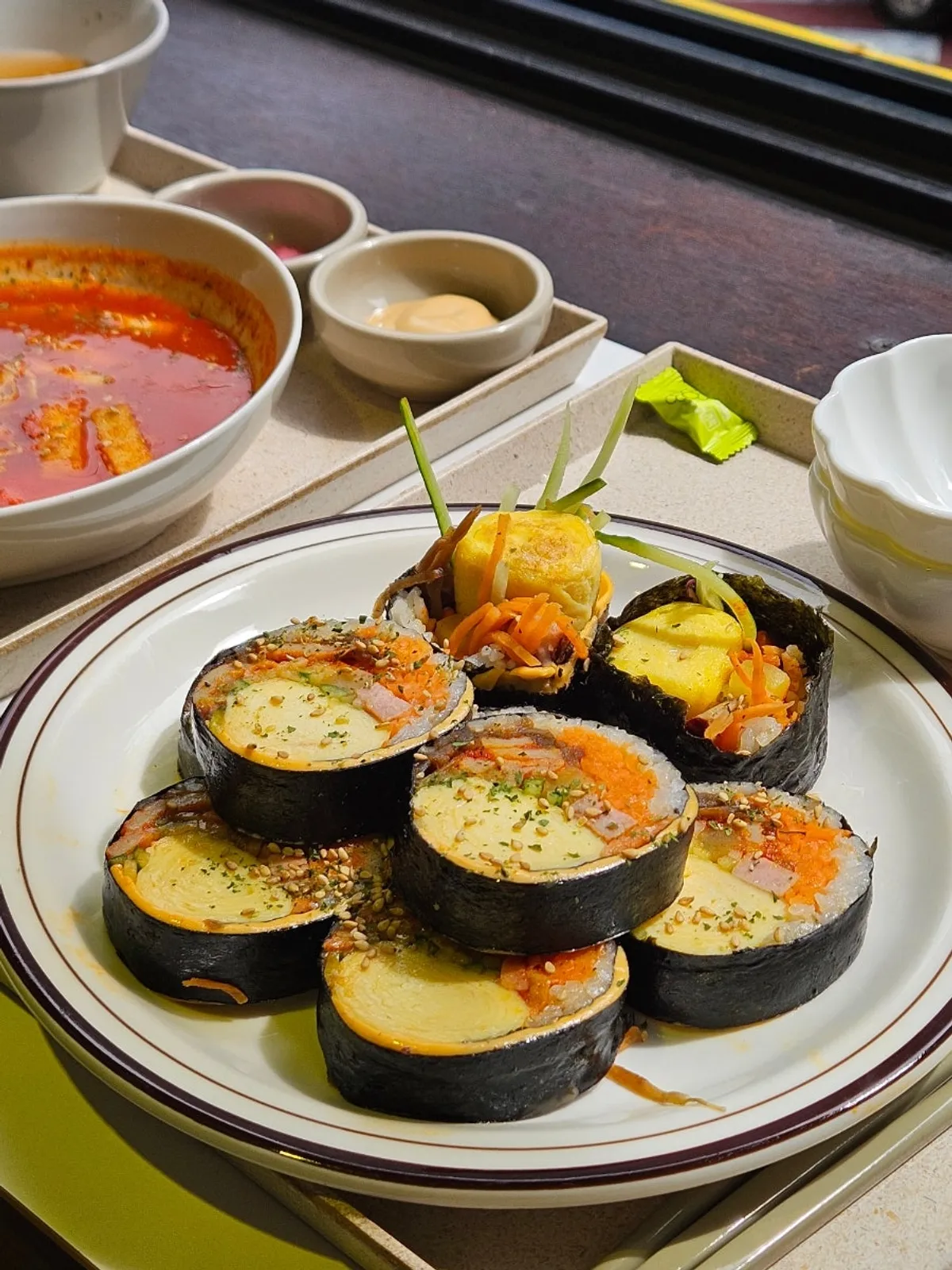 밥 없이 통계란말이가 들어간 키토 참치김밥