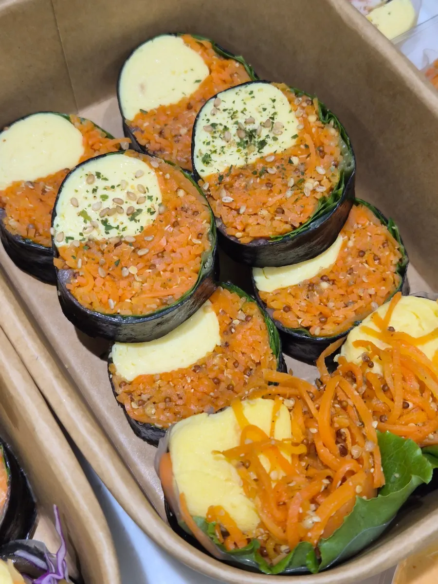 Keto carrot rapé gimbap