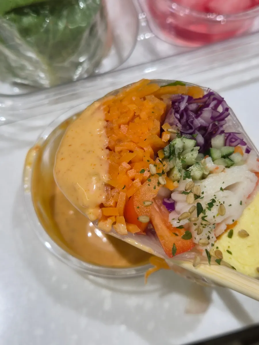 Vietnamese spring roll salad gimbap