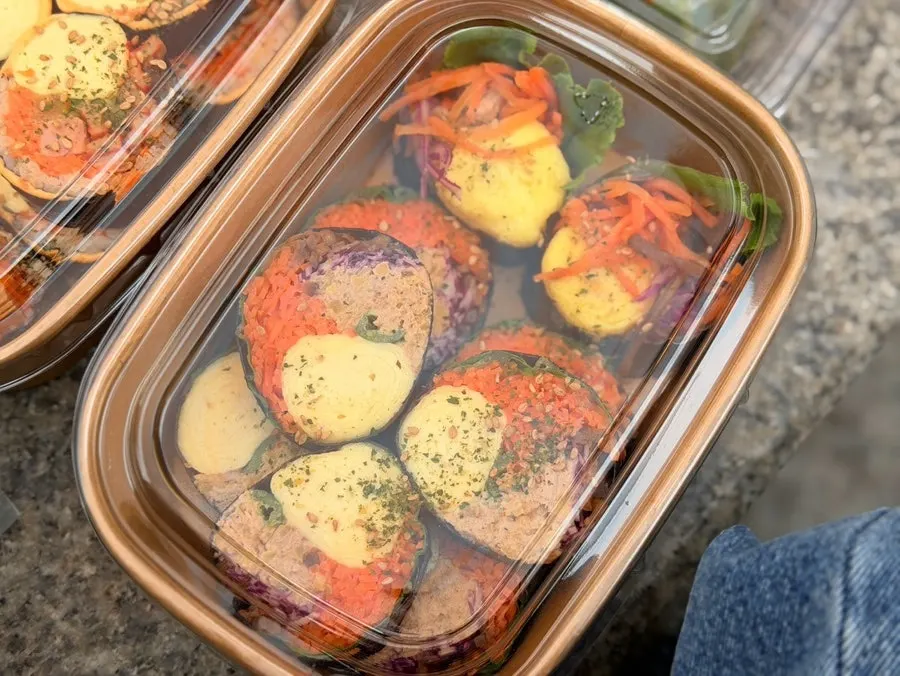 야채 통계란 김밥 한 접시