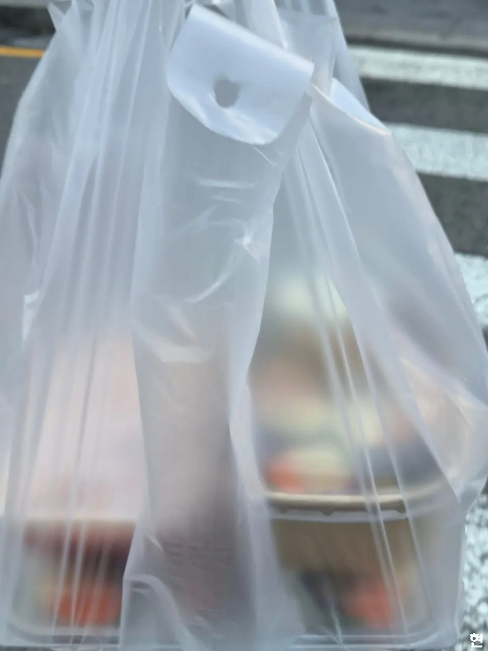 꼼꼼하게 포장된 29타마고 김밥 포장백
