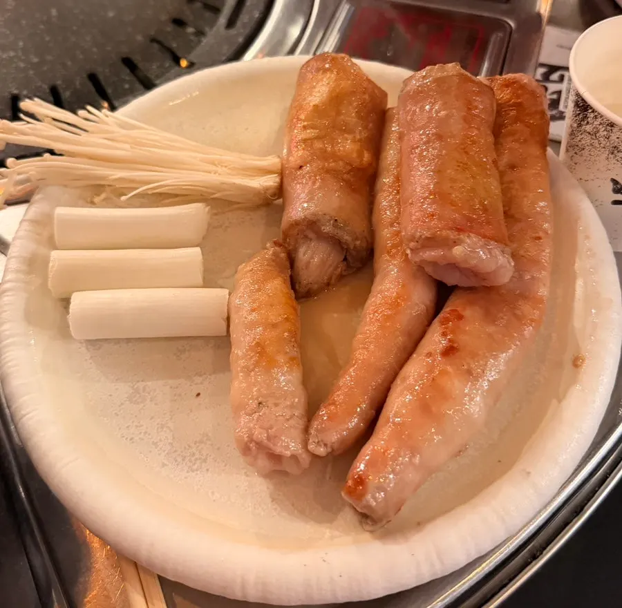 백염막창 진저하이볼 두 잔