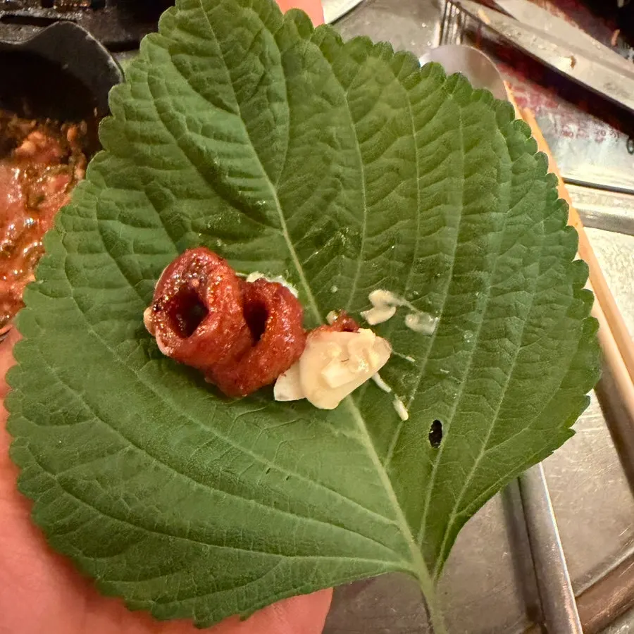 구워져 나온 백염막창 불양념막창