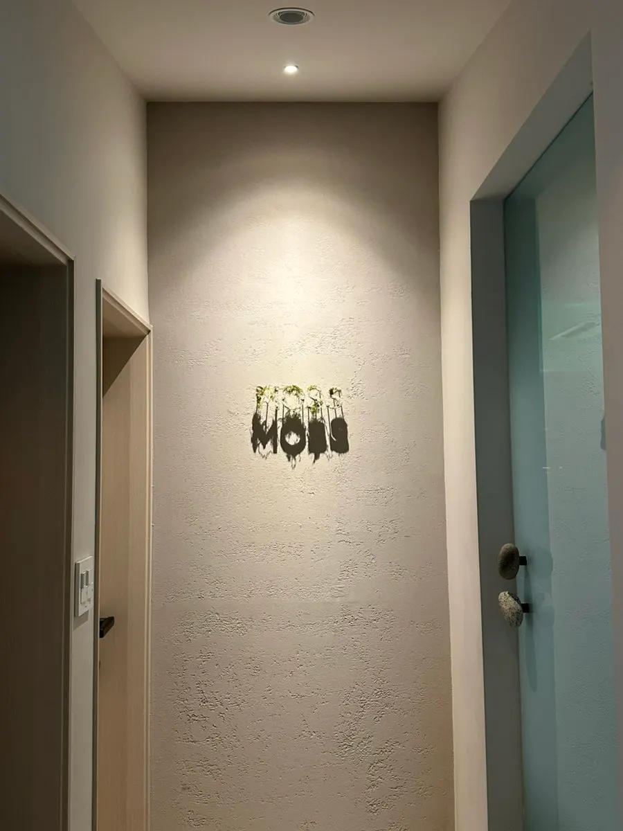 Exterior of Moss located on the 2nd floor of a Supyo-ro building