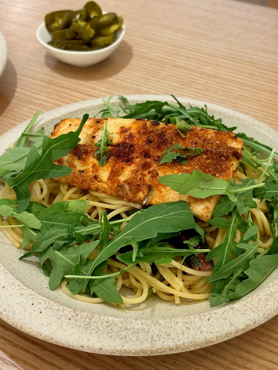 퓨 을지로 삼치파스타 한 접시