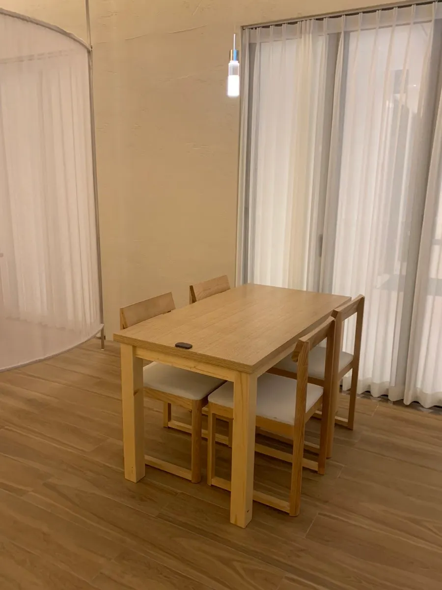 Photo of the inner table area