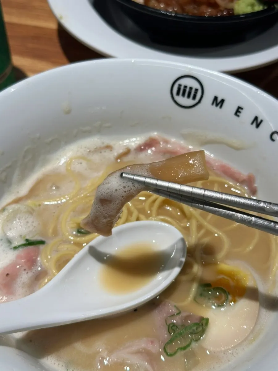 Ramen with thick noodles and chashu