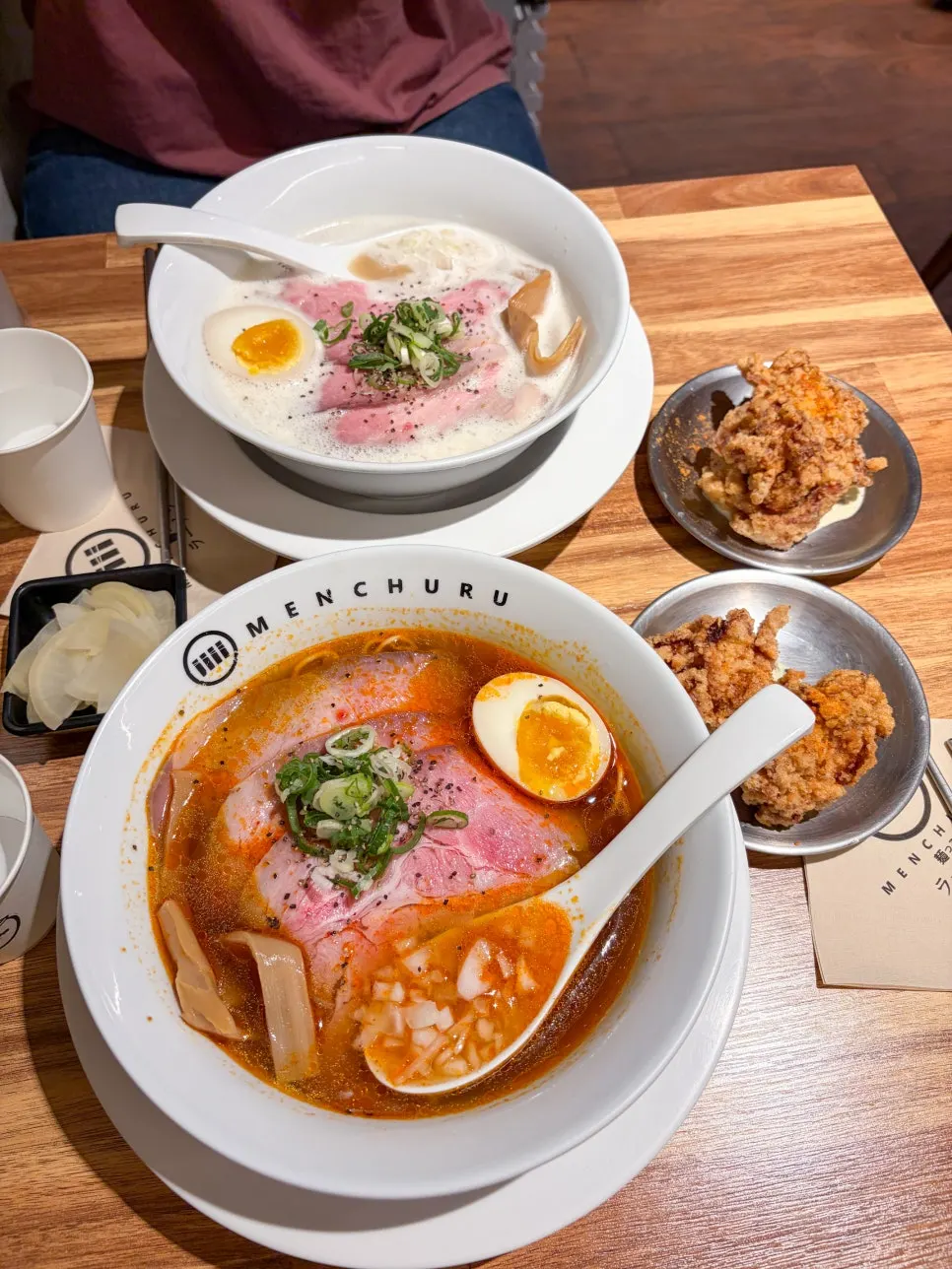 Table enjoyed with ramen and karaage together