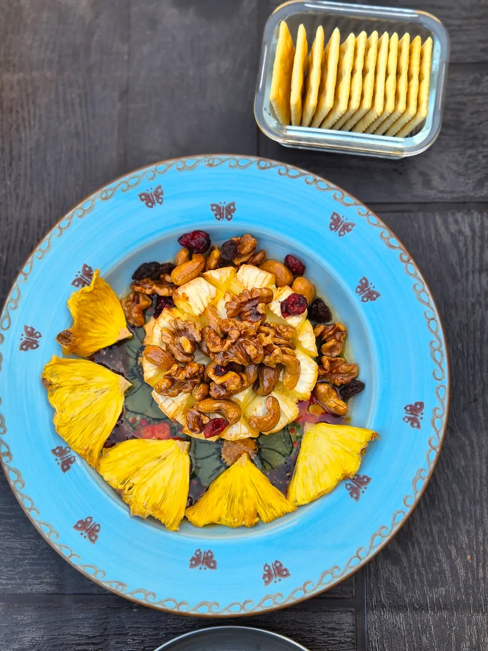 Basic potato snack served as a starter