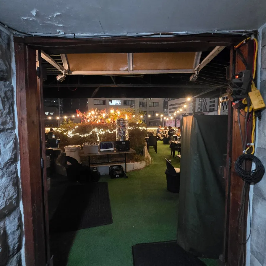 Indoor space before heading to the rooftop