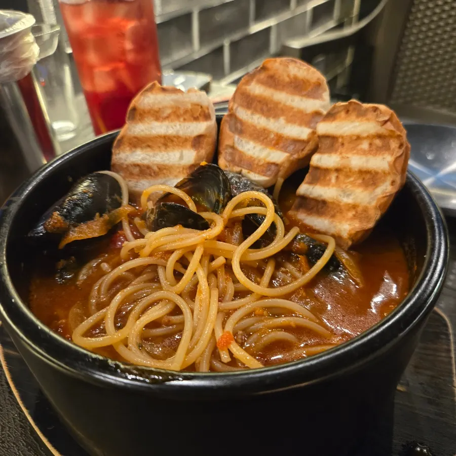 Generous seafood noodle pasta