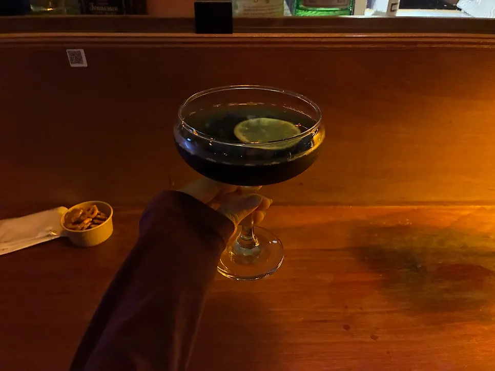 Two cocktails on the table