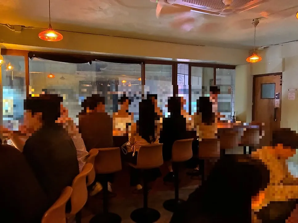 Interior atmosphere of Uyeon with guests seated