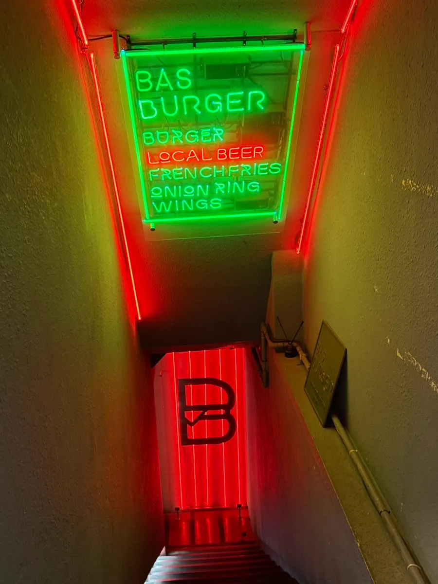 BAS Burger location in an Euljiro 3-ga Station alley