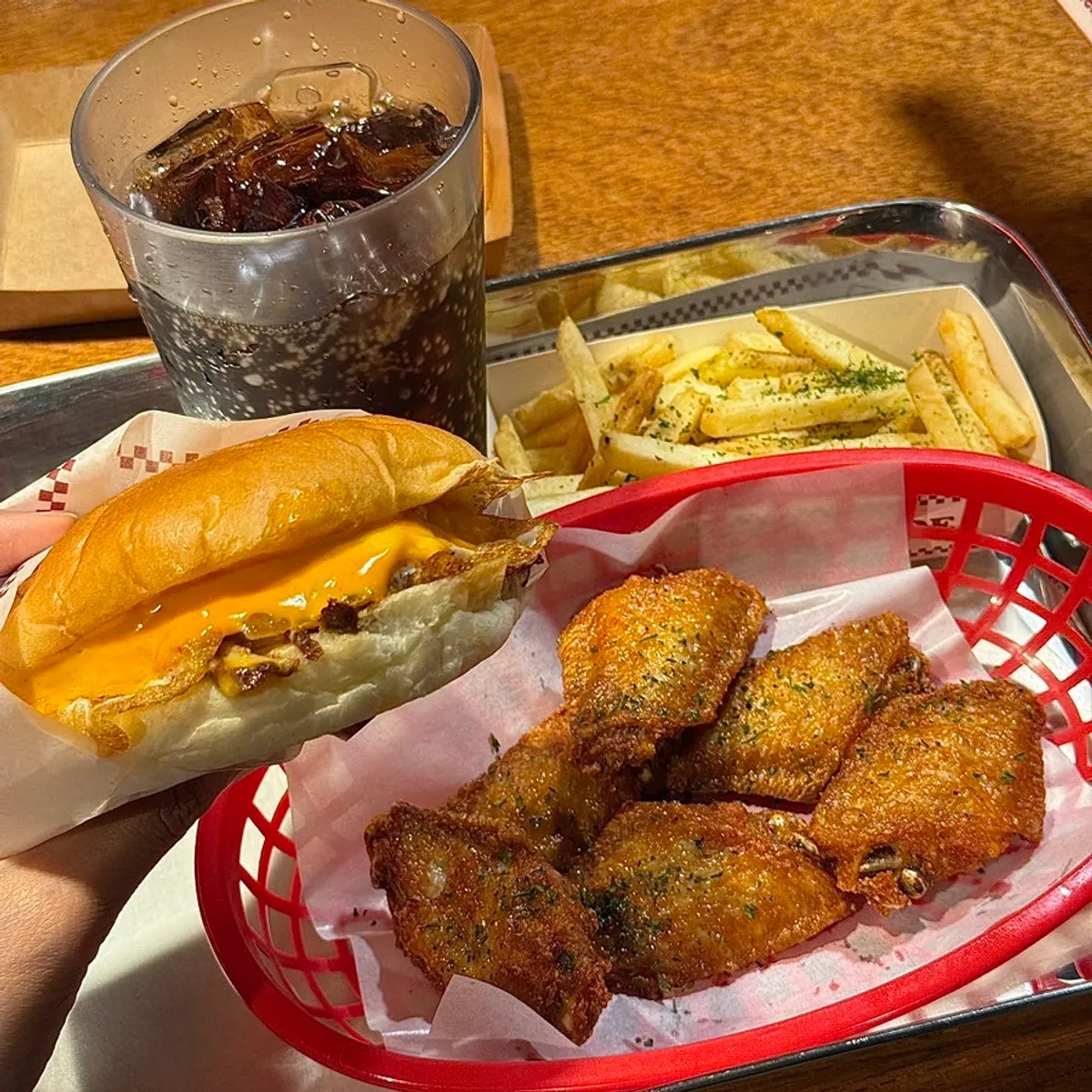 Sriracha Cheeseburger Set and Buffalo Chicken Wings