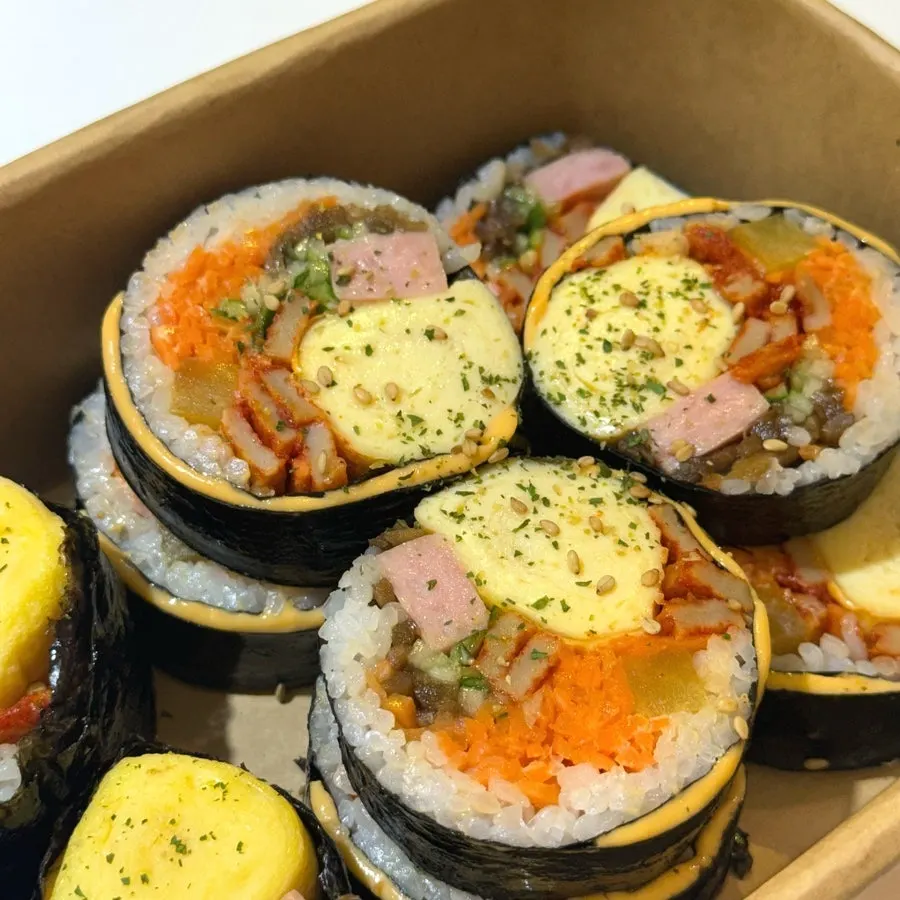 매콤어묵 가득 김밥