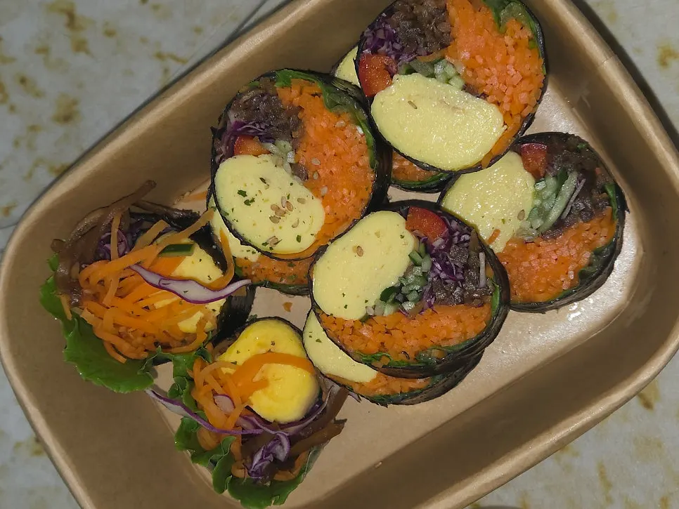 Keto vegetable gimbap menu set