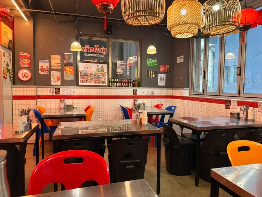 Restaurant with the feel of a trip to Thailand in central Seoul