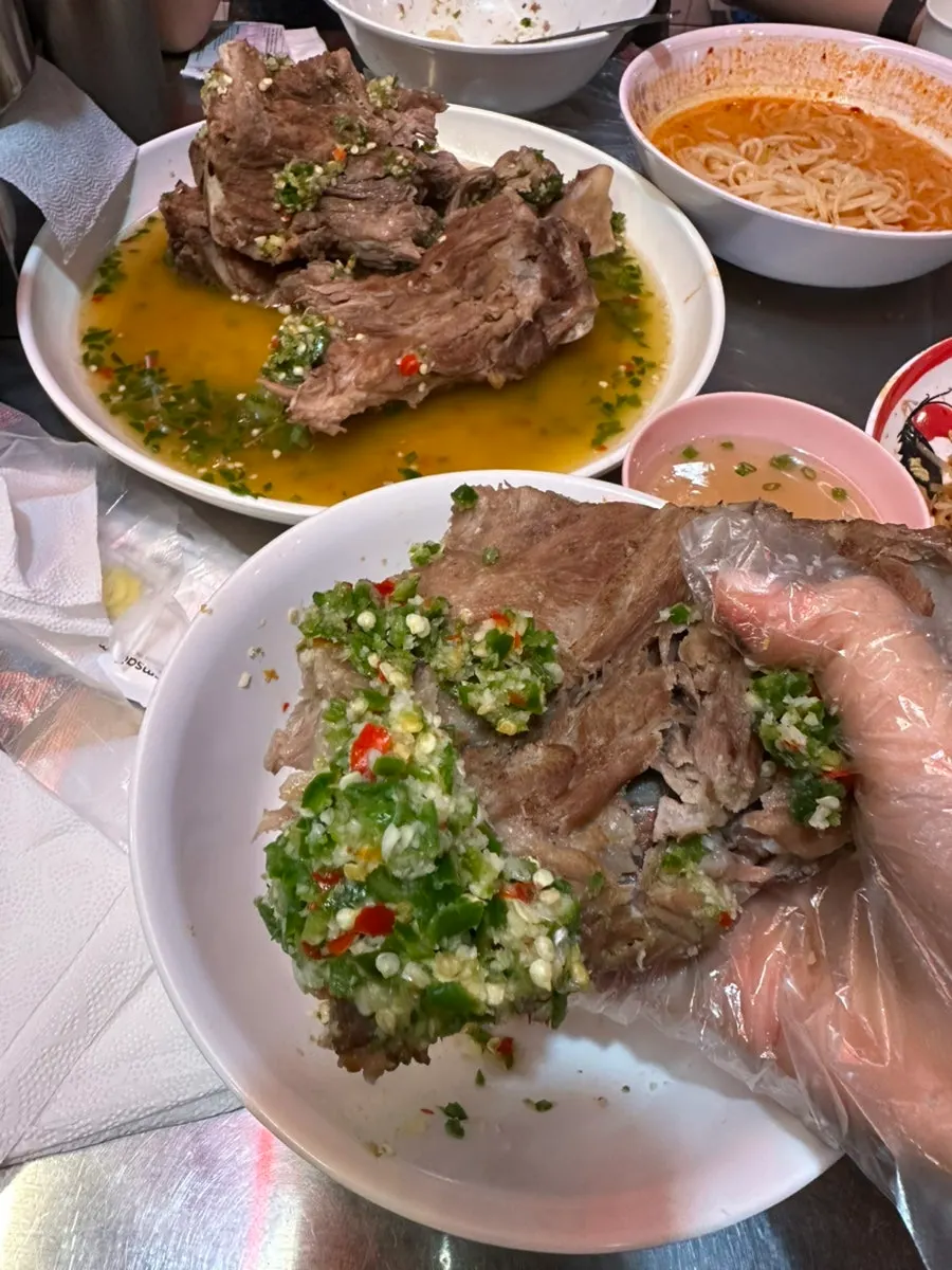 큼직한 랭쌥 고기 한 덩이