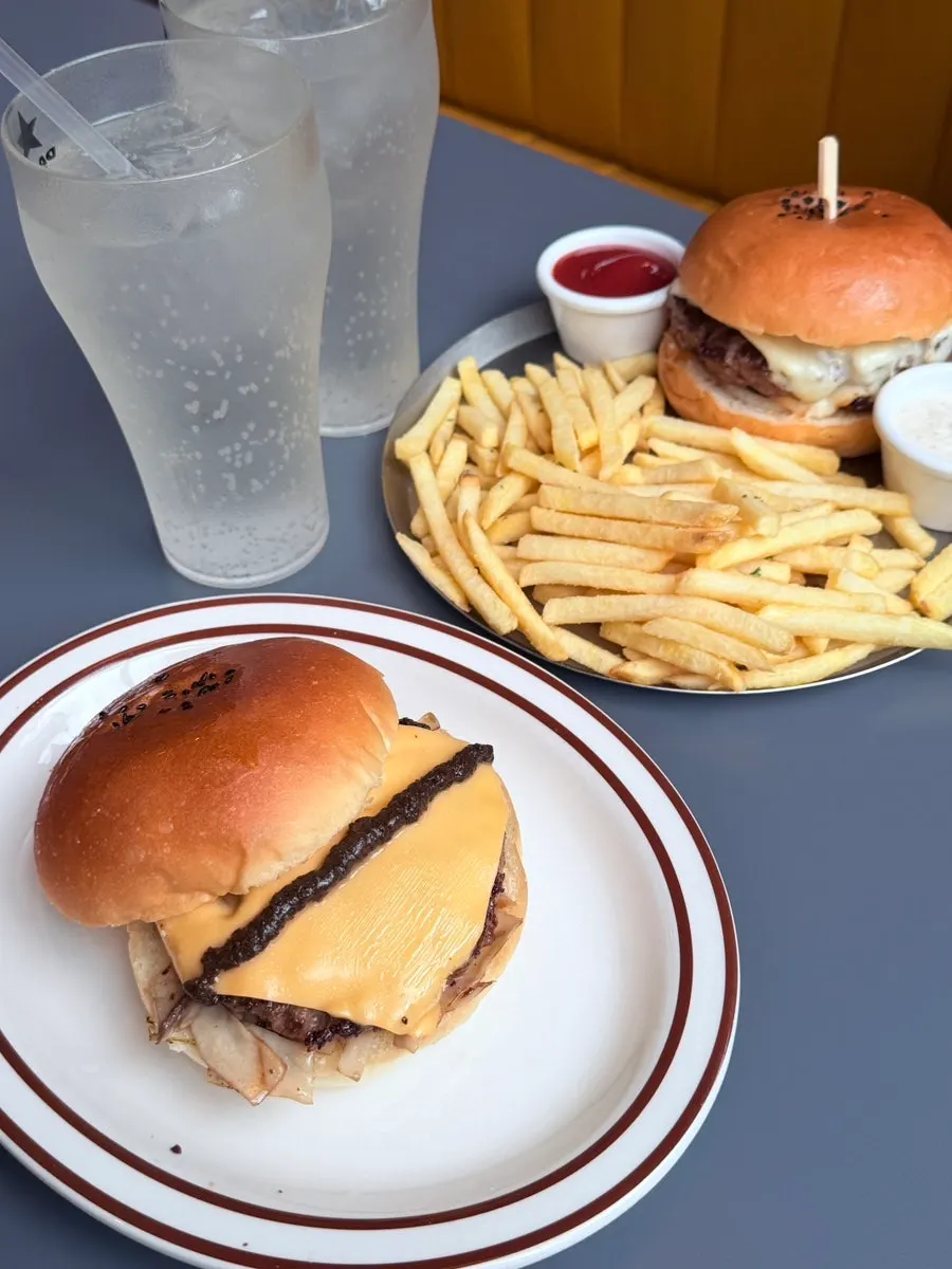 Set menu with a generous portion of fries