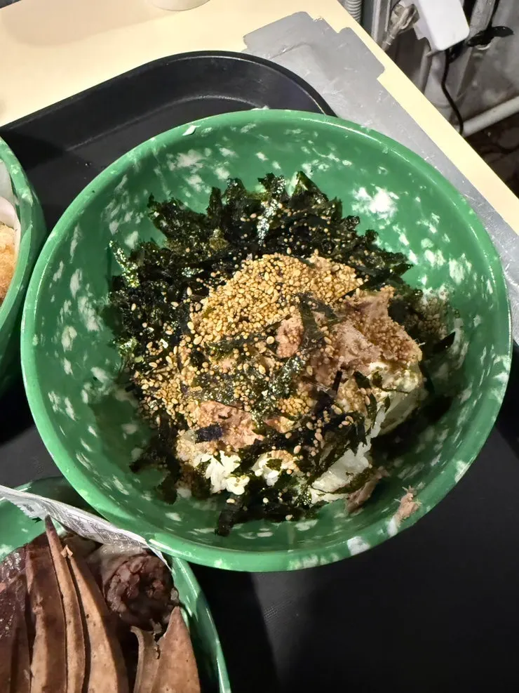 김밥 대신 나온 참치주먹밥