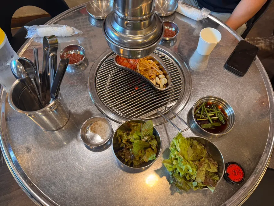 을지로연탄구이 마전점 매장 내부 홀