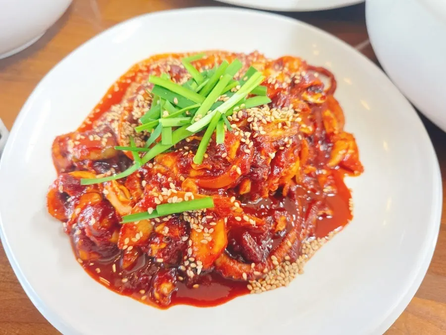 Haesanggung turmeric rice and octopus dishes