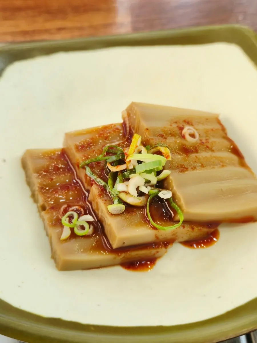 해물등갈비찜과 함께 차려진 상차림