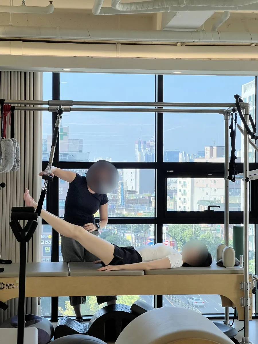 Image from the end of the pilates class