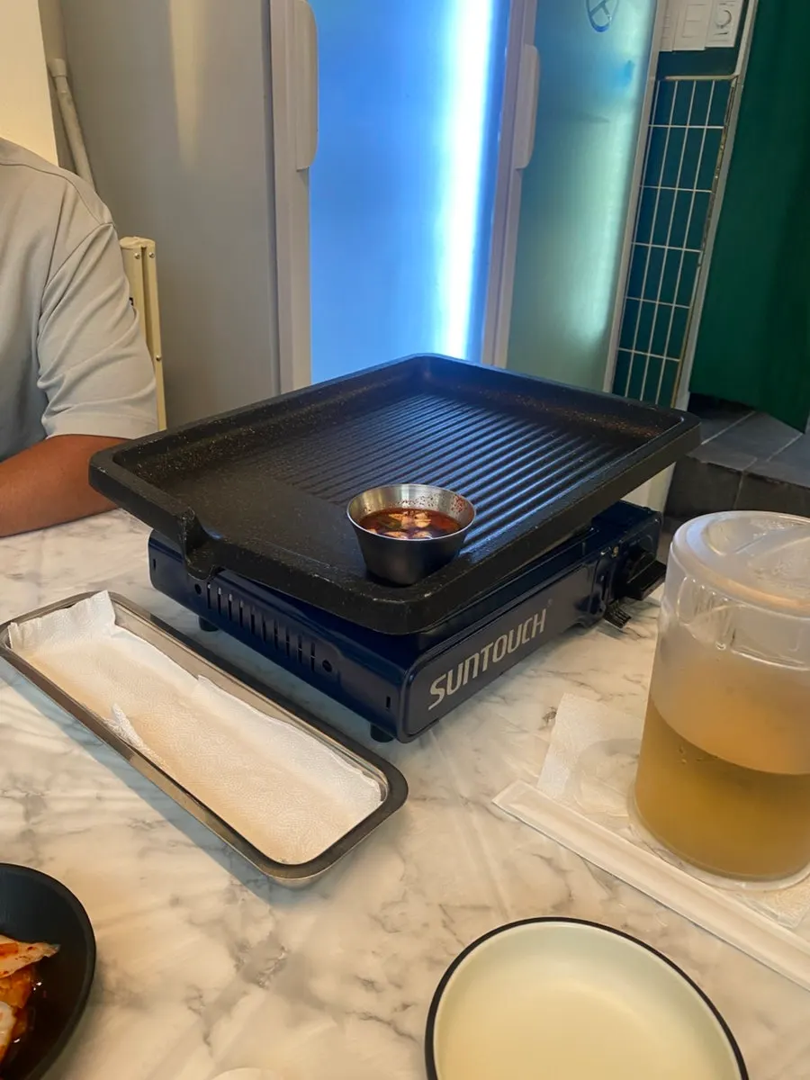 다산역 냉삼 아기 식기 완비 창가 야장석, 응봉집