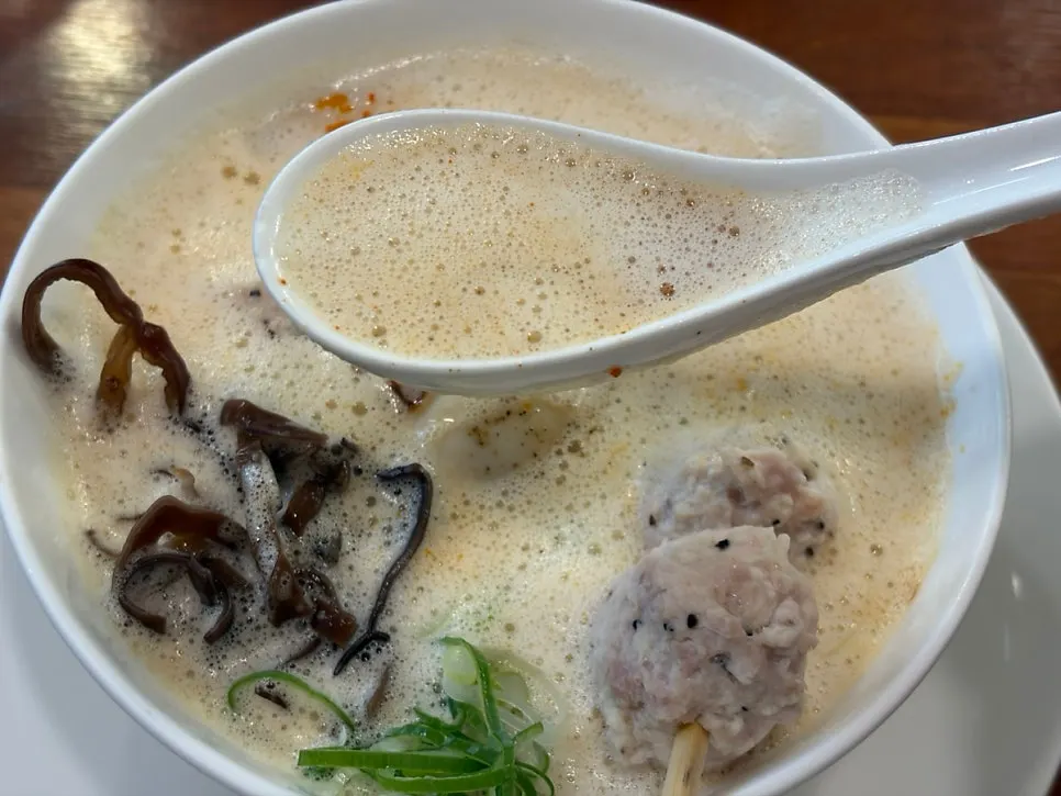 카라빠이탄과 쯔쿠네차슈 한 상