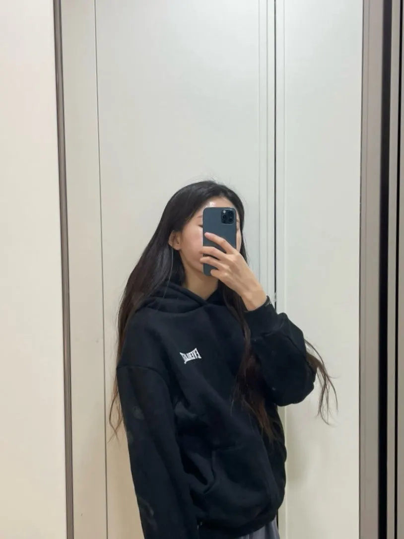 Women’s fleece tracksuit worn